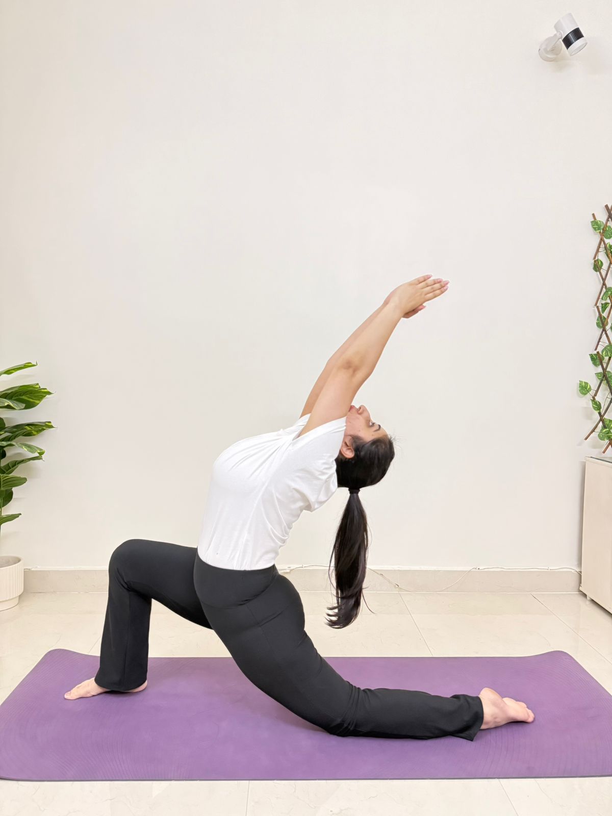 Namrata in crescent lunge